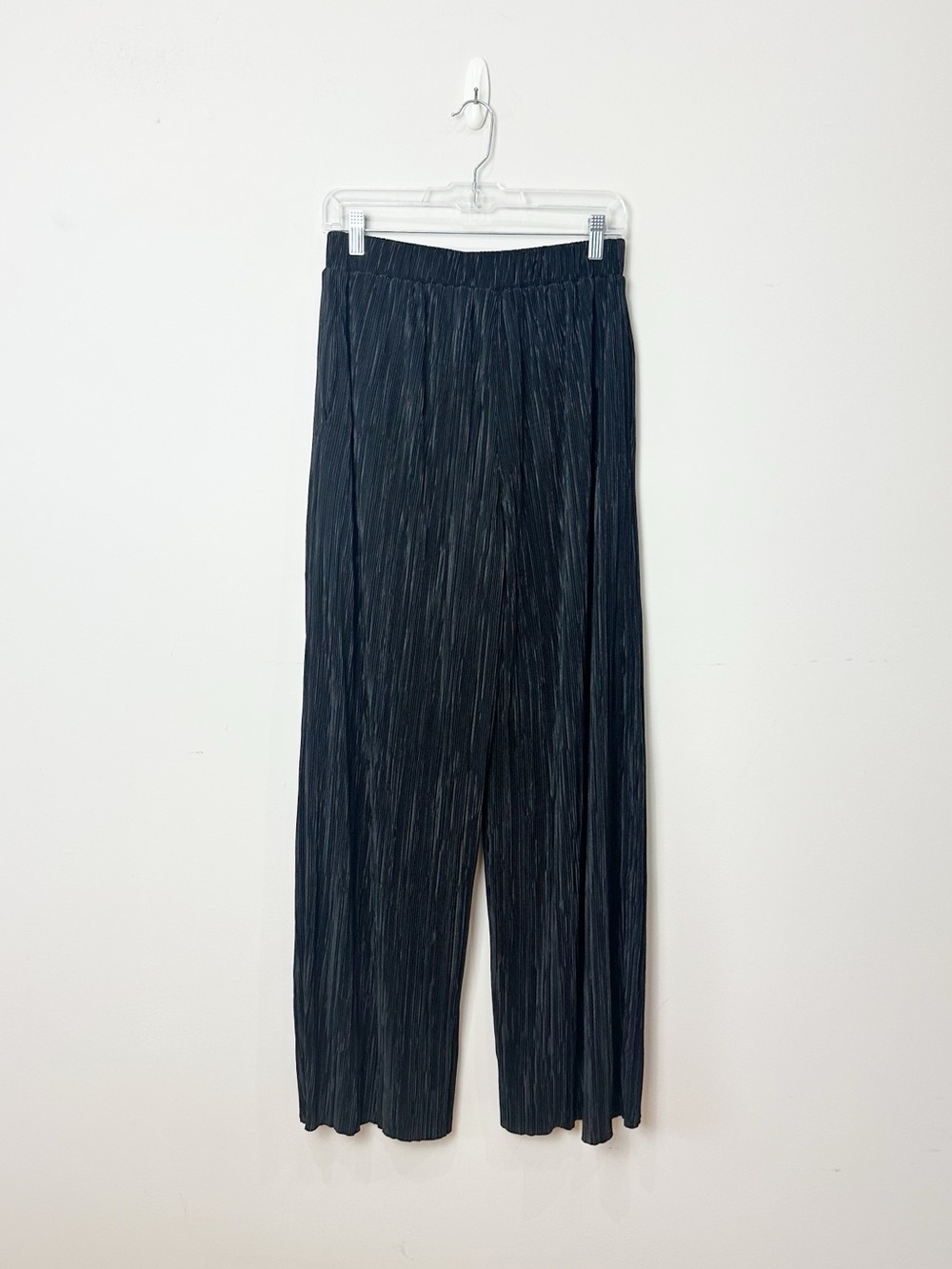 Banana Republic High Rise Wide Lege Plisse Pants Black Crinkle - Picture 3 of 6
